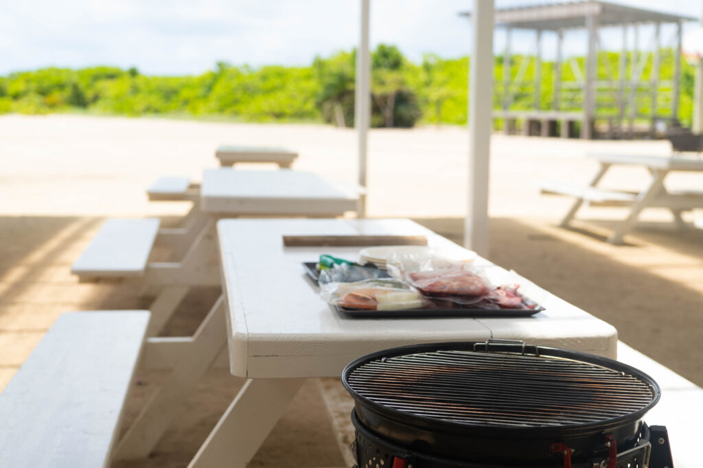 冬の沖縄でのビーチbbqの魅力-海辺で楽しむ冬のひととき