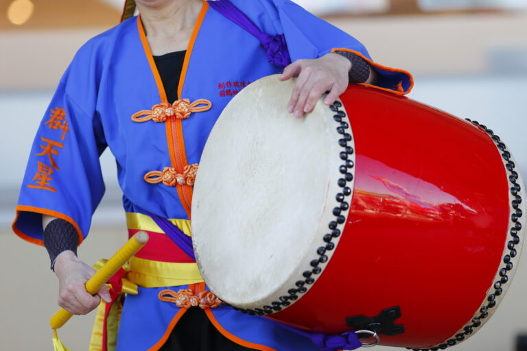 沖縄の秋祭りと伝統文化